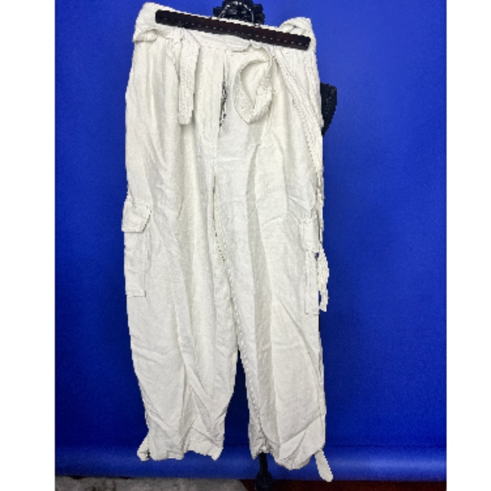 ARITZIA - Cargo Dress Pants